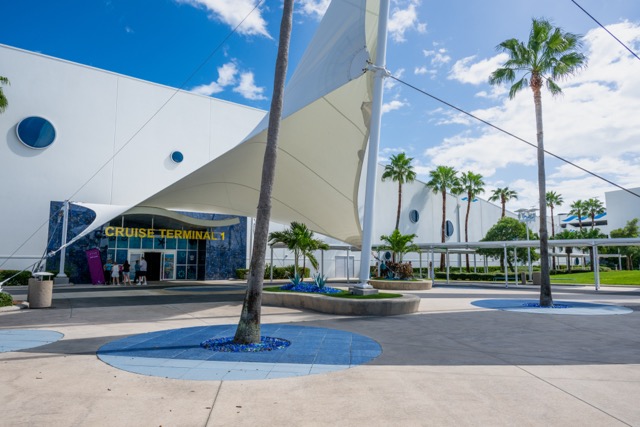 ThefrontentrancetoCruiseTerminal1atPortCanaveral