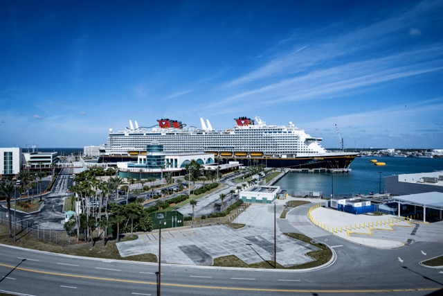 DisneyAdventurecruiseshipportedatPortCanaveral