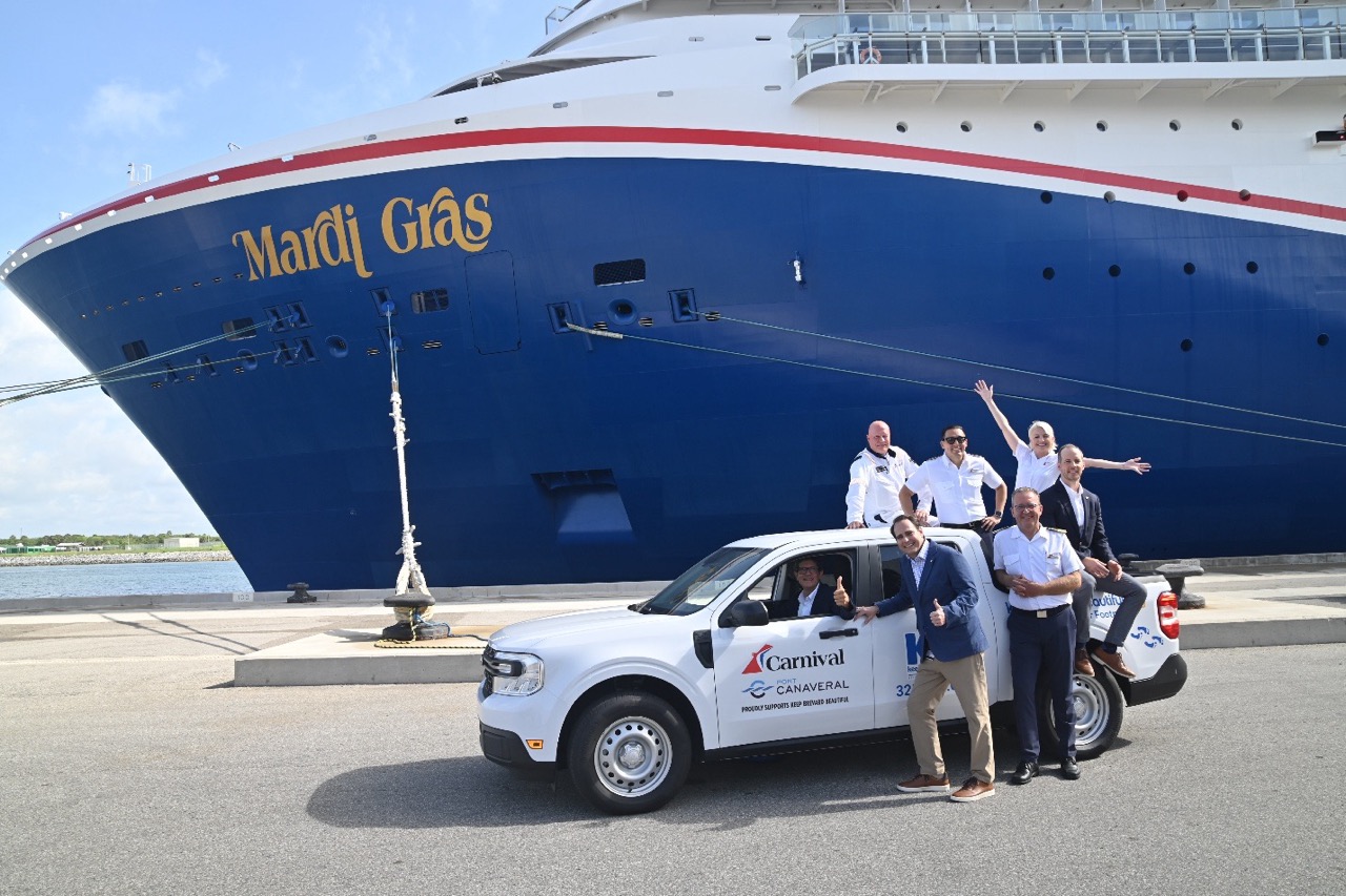 Festivities celebrating Port Canaveral’s 35-year partnership with Carnival Cruise Line included the donation of a hybrid vehicle from Carnival to Keep Brevard Beautiful, a longstanding partner of the Port and a vital part of the local community.